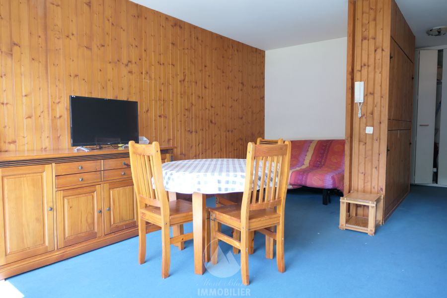 Photo of Studio sleeping area in Saint-Gervais les Bains