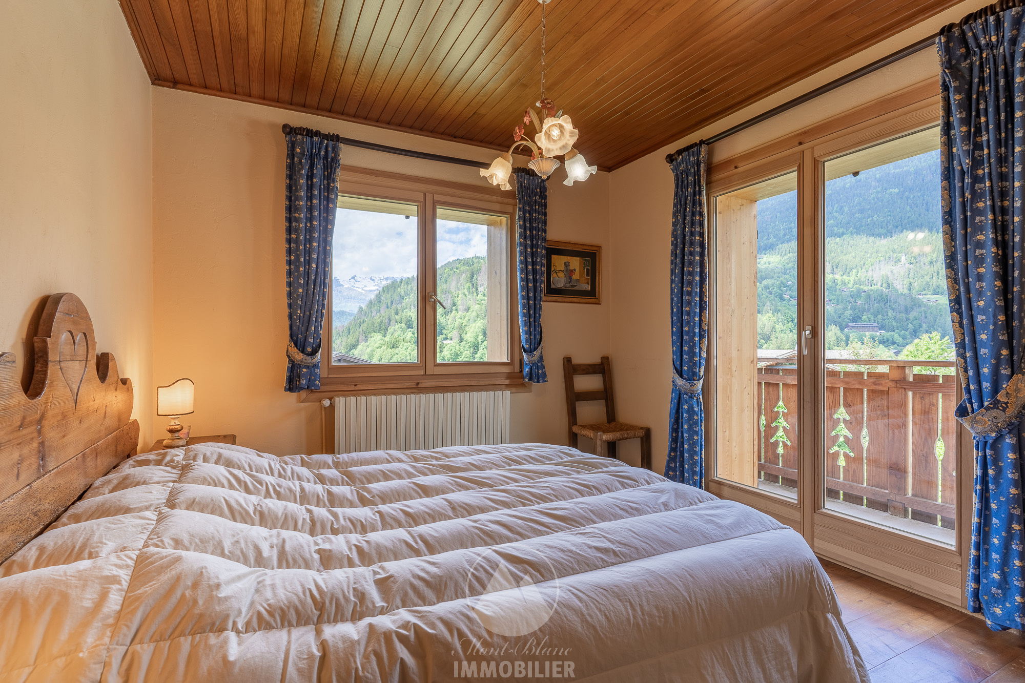 Photo of Chalet 150 m2 - Center les Houches