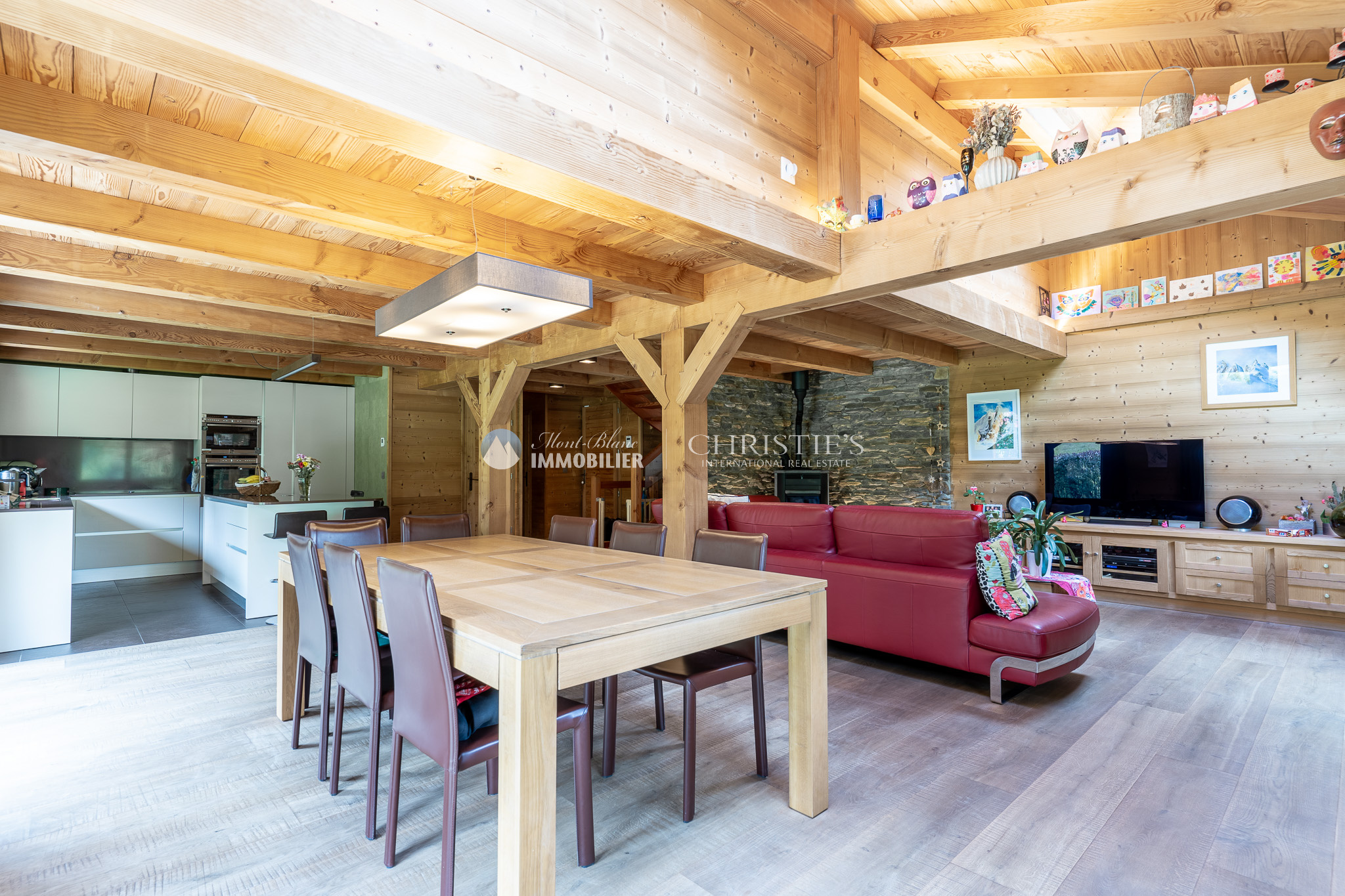 Maple Chalet Accommodation in Les Houches