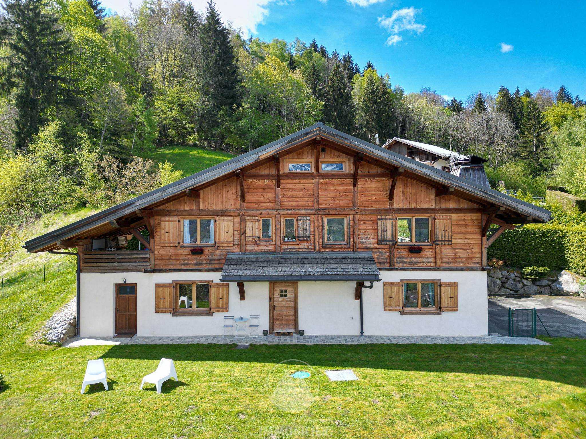 Saint Gervais Les Bains: 6 room chalet - 152m2 Accommodation in St Gervais