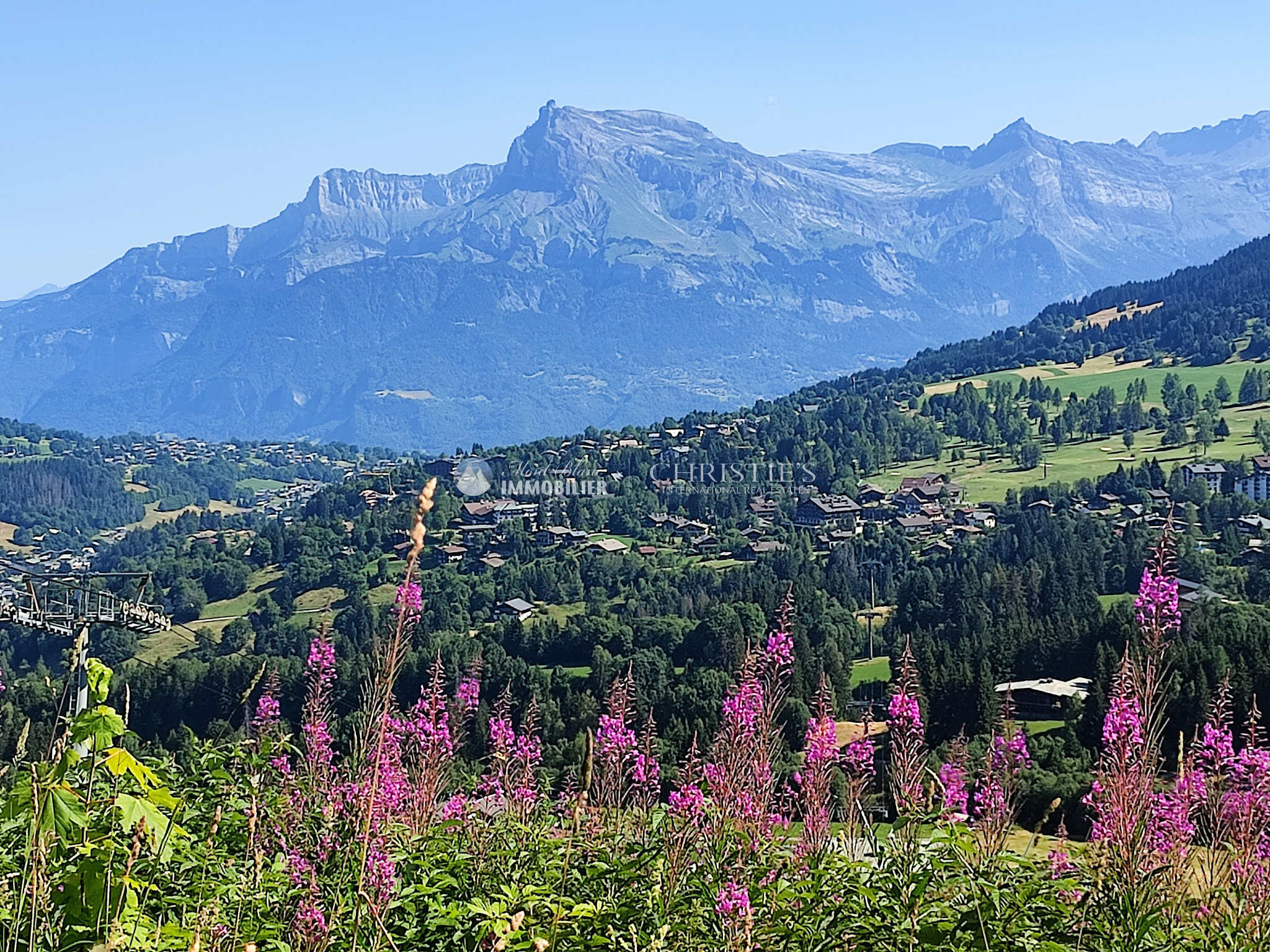 Photo of Chalet d'alpage en bordure des pistes de ski de Megève