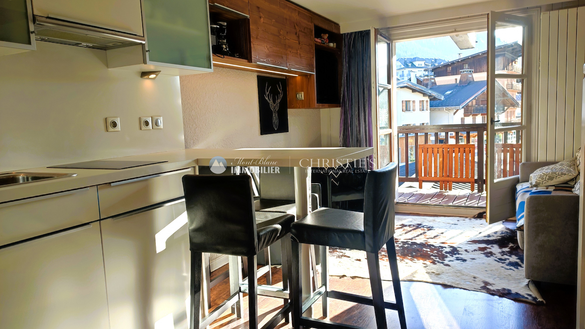 À Megève, immobilier de luxe : à vendre appartement au coeur du village Accommodation in Megeve