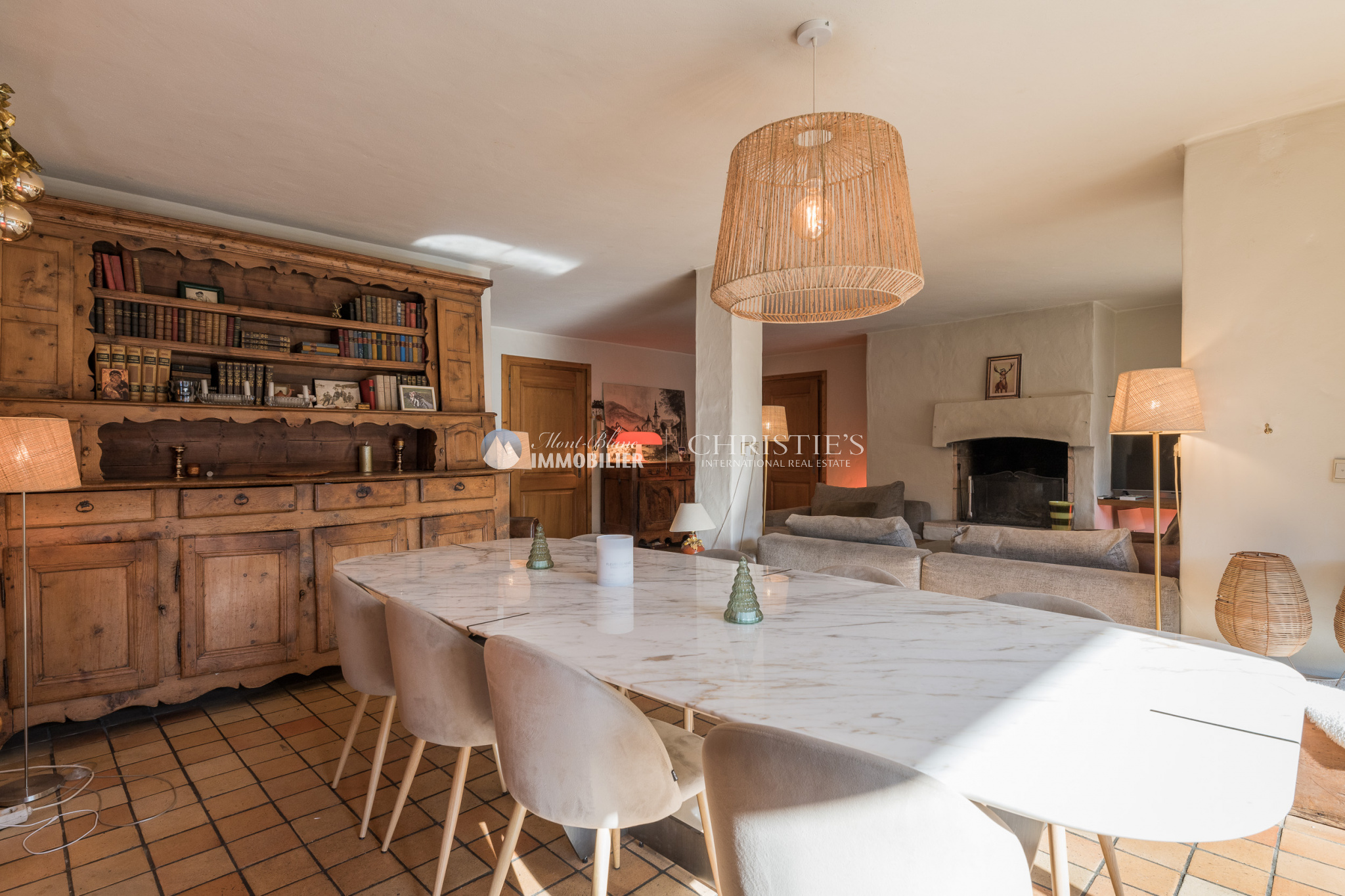 Photo of 300 m2 family chalet in the heart of Megève