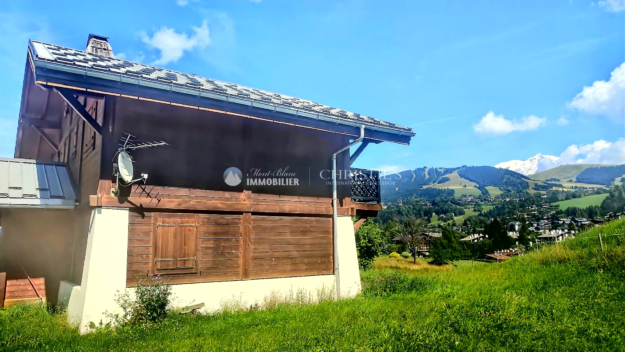 Photo of MEGEVE - Chalet with Mont-Blanc view near the village center